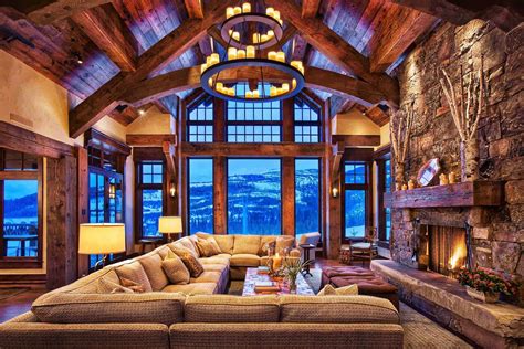 Nice Cabin Feel! .